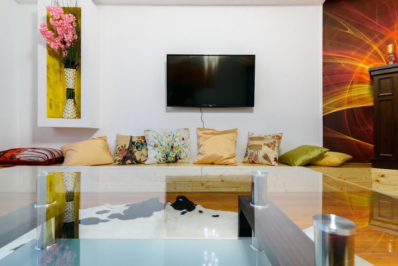 Bucharest Pedestrian Old Town 3 Bedrooms By Orchid Garden 외부 사진